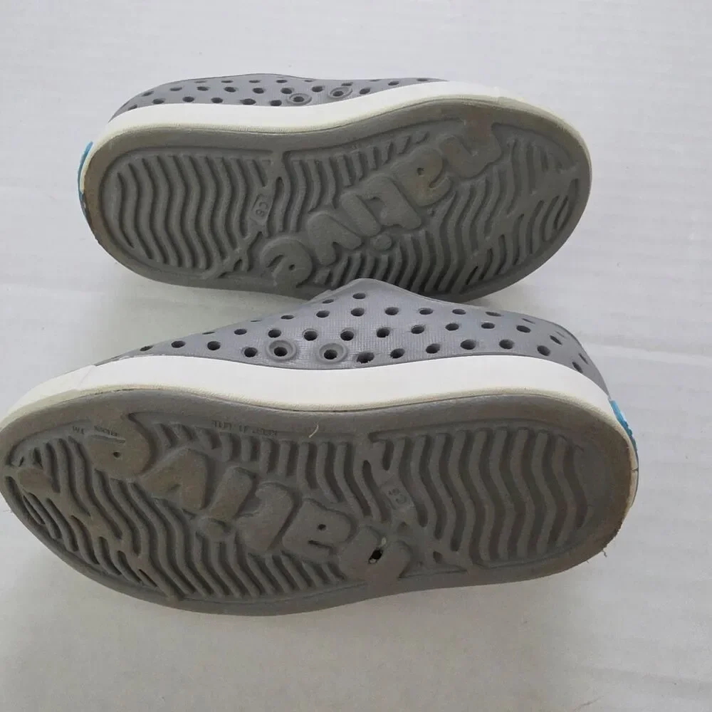 Native Jefferson Slip On Kids Water Shoes Gray  Size C6 Lightweight Comfortable
